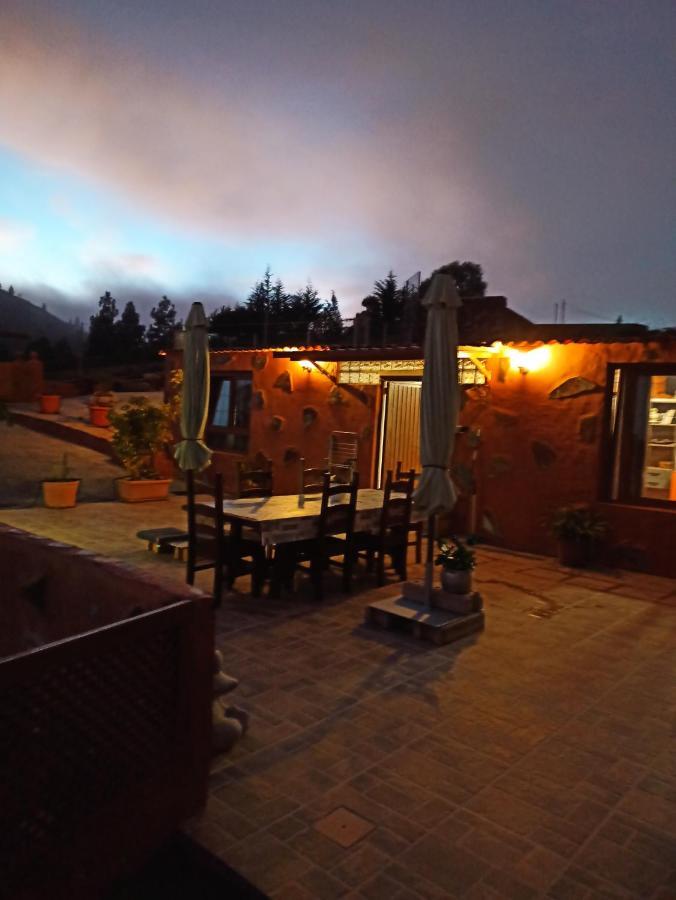 Casa De Los Abuelos Vilaflor Eksteriør billede