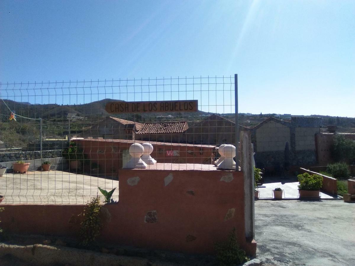 Casa De Los Abuelos Vilaflor Eksteriør billede